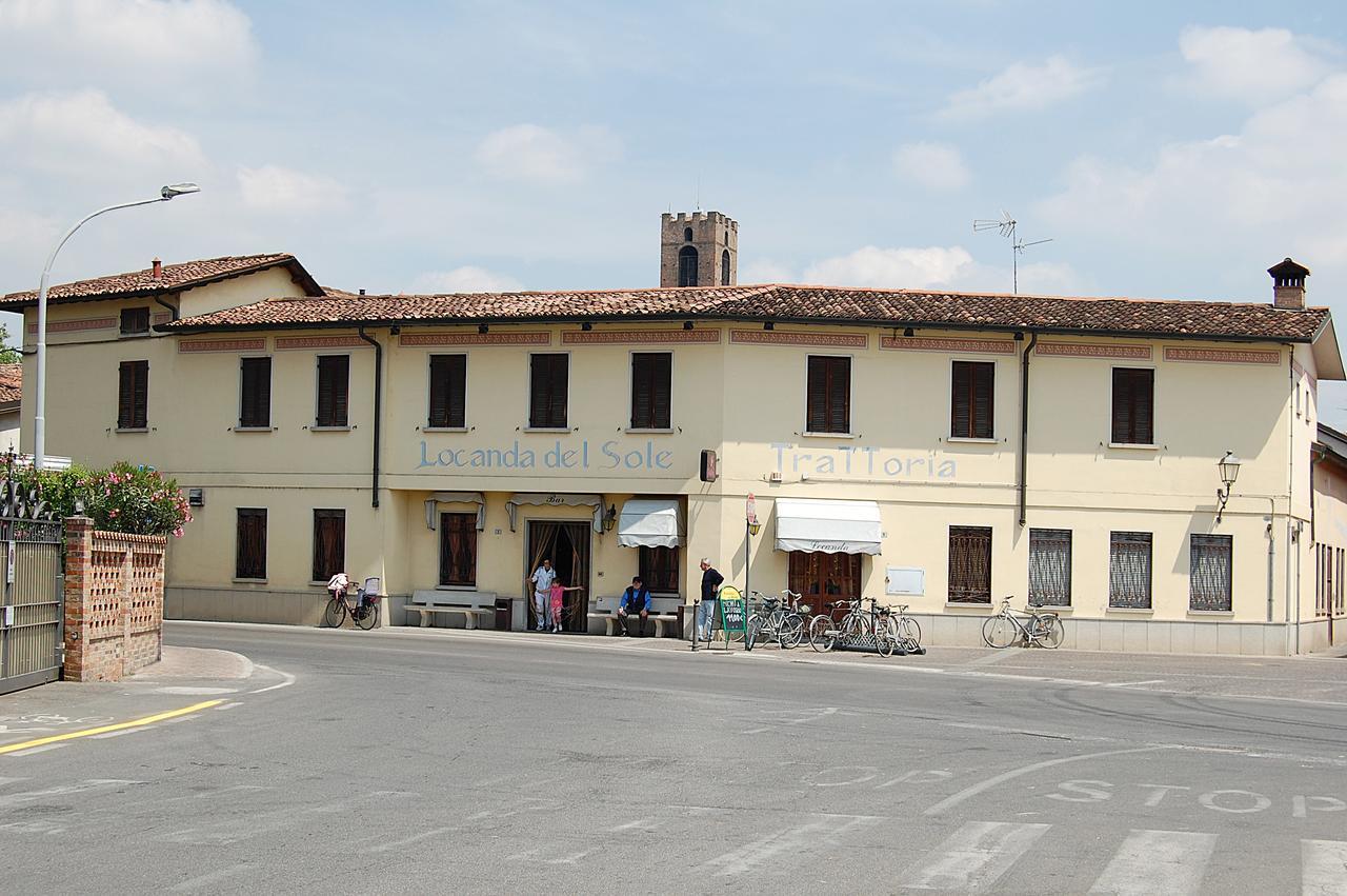 Locanda Del Sole Mozzanica Bagian luar foto